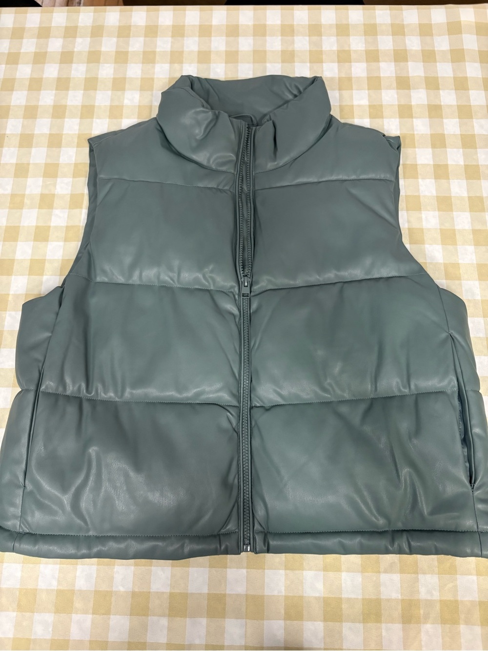 bagatell Quilted Puffer Vest in Slate Green